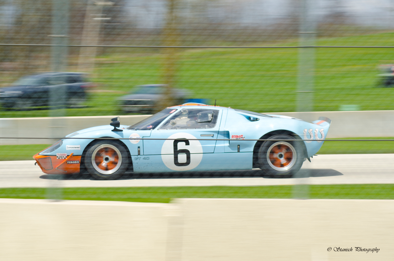 Illustration for article titled Spring Vintage Weekend Road America